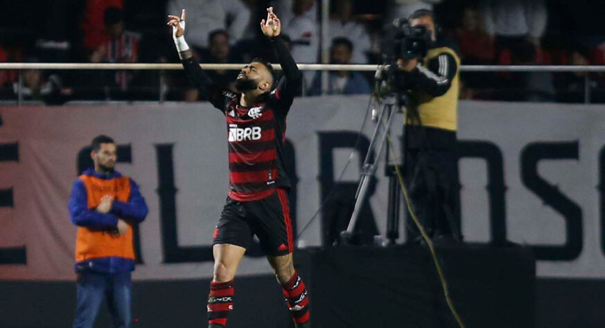 O São Paulo perdeu a chance de garantir a vaga na final da Copa do Brasil após ser derrotado pelo Flamengo tanto no jogo de ida quanto de volta. Na primeira partida, perdeu por 3 a 1, em casa. No duelo de volta, foi derrotado por 1 a 0, no Maracanã.