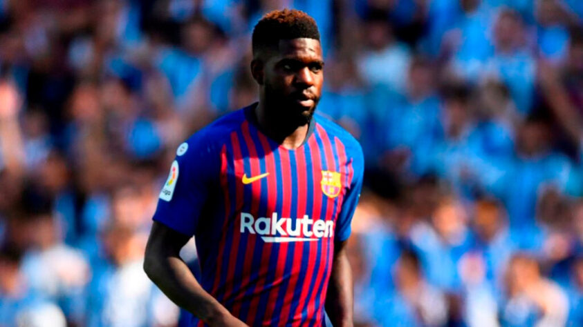 ESQUENTOU - O Umtiti está próximo de deixar o Barcelona. Segundo o jornalista Gianluca Di Marzio, o zagueiro francês está em negociações com o Lecce, da Itália.