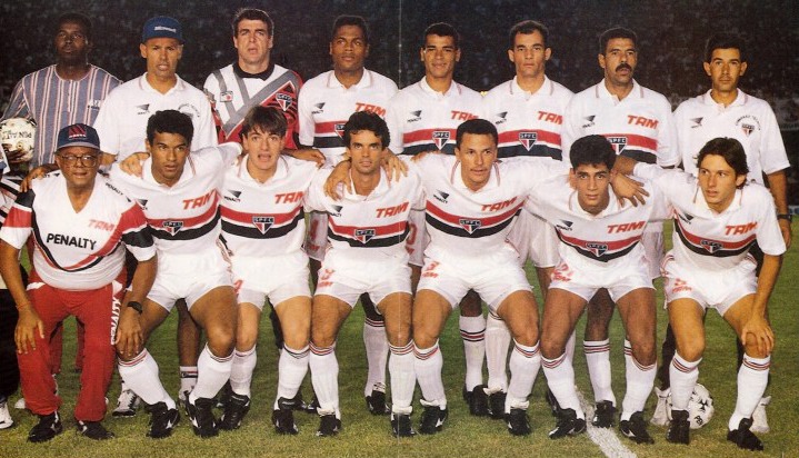 Copa Ouro de 1993: A Copa Ouro reunia os campeões da Copa Libertadores, Supercopa Libertadores, Copa Conmebol e da Copa Master da Supercopa. Em 1993, o São Paulo disputou a semifinal desta primeira edição contra o Boca Júniors, mas perdeu por 1 a 0.