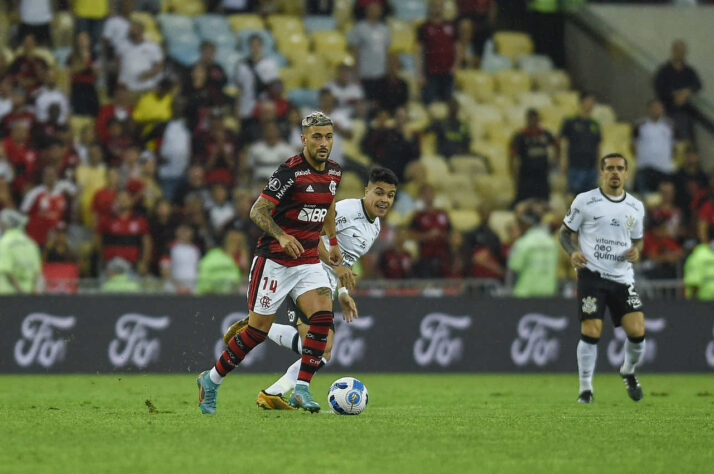 O Flamengo está na semifinal da Copa Libertadores 2022. Nesta terça-feira, o Rubro-Negro bateu o Corinthians por 1 a 0 no Maracanã e, assim, levou a melhor no placar agregado por 3 a 0. A seguir, confira as notas do LANCE!: