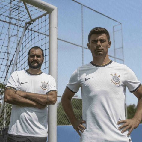Corinthians - Fornecedora: Nike / Contrato: até 2029