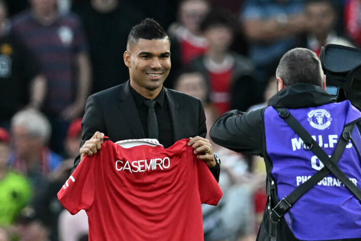 3º lugar: MANCHESTER UNITED - 143 milhões de euros (R$ 730,2 milhões) - Jogadores contratados: Casemiro (foto), Lisandro Martínez, Tyrell Malacia e Christian Eriksen