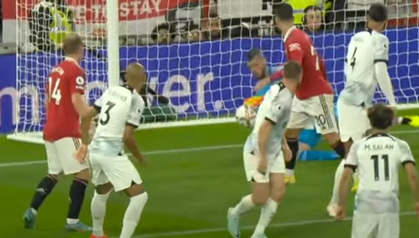 Fabinho: Foi reserva do Liverpool na derrota para o Manchester United e entrou no segundo tempo, sem muito o que fazer. Ficou em campo 31 minutos e quase marcou de cabeça após cobrança de escanteio.