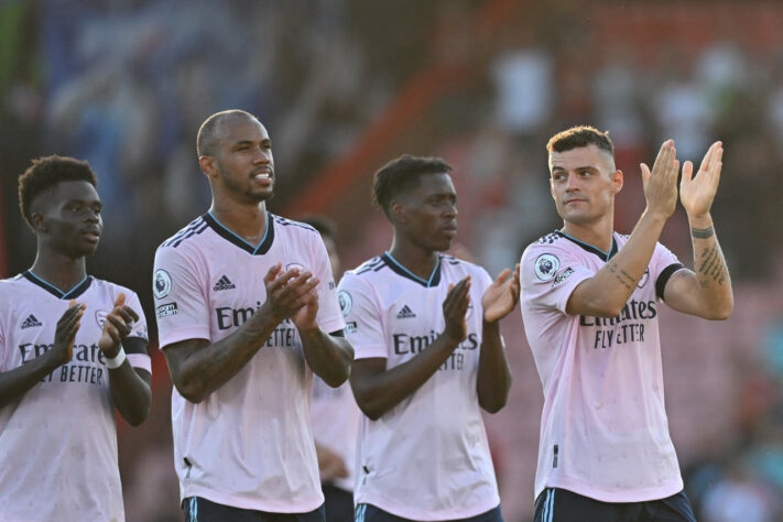 Gabriel Magalhães: Defensor é titular do Arsenal e teve mais uma atuação segura na vitória sobre o Bournemouth. Está se consolidando cada vez mais como quarta opção na defesa.