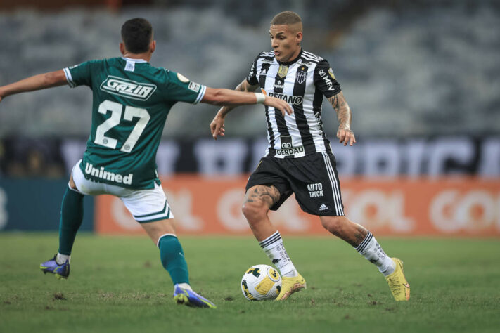 Guilherme Arana: Não comprometeu na derrota do Atlético-MG para o Goiás, mas também não teve muito destaque ao longo dos 90 minutos.