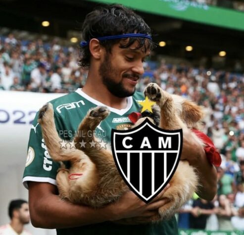 Web faz memes com a eliminação do Atlético-MG da Libertadores.