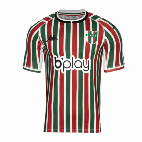 Veja mais fotos da nova camisa 3 do Vélez.