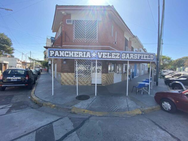 O José Almafitani, casa do Vélez Sarsfield, fica no bairo de Liniers, região oeste de Buenos Aires.