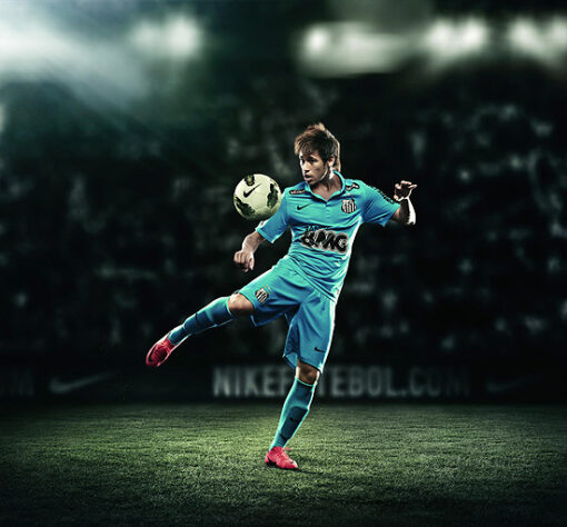 Ano: 2012 - Fornecedora esportiva: Nike - Cor: azul