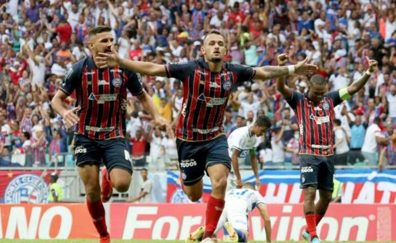 3º lugar: BAHIA (61 pontos - atualmente 52 pontos) - Resultados do primeiro turno: Bahia 0 x 1 Chapecoense; Bahia 0 x 1 Novorizontino; Brusque 0 x 2 Bahia; Bahia 0 x 0 Grêmio; Vila Nova 1 x 1 Bahia; Guarani 0 x 2 Bahia; Bahia 1 x 1 CRB