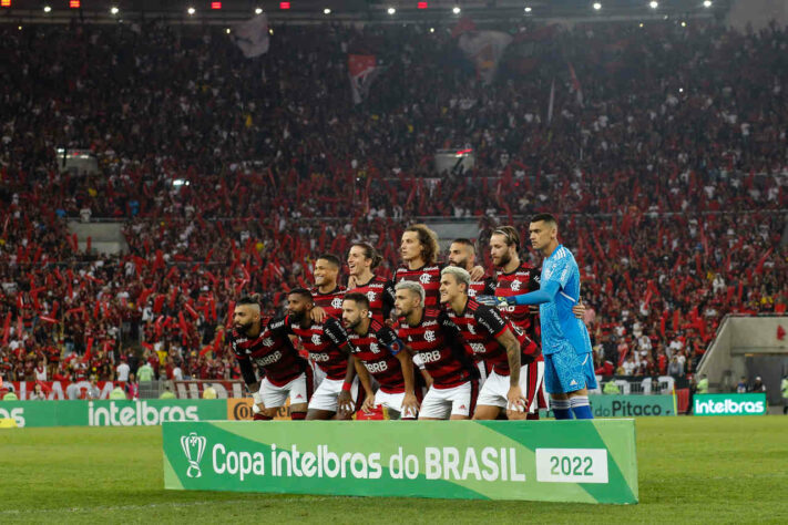 1º - Flamengo - 57.713 pessoas