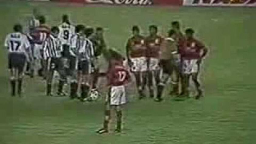 Super Copa dos Campeões da Libertadores 1995 - IDA: Independente-ARG 2 x 0 Flamengo – VOLTA: Flamengo 1 x 0 Independente-ARG (Vice-campeão)