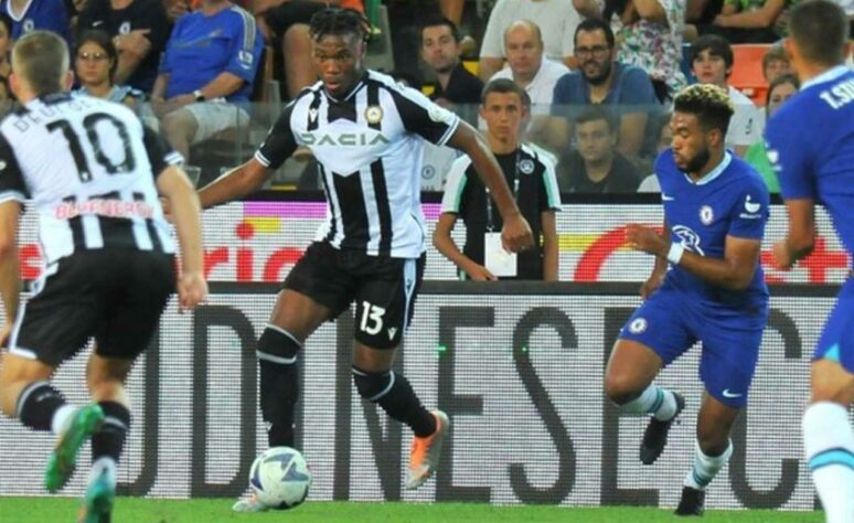 A Udinese faz um grande início de Campeonato Italiano. Com 16 pontos em sete partidas, os Bianconeri estão apenas a um do líder Napoli.
