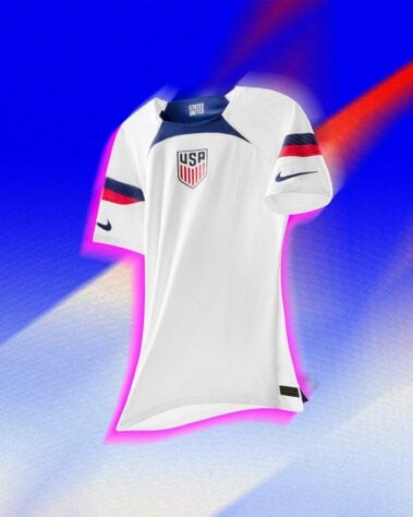 Estados Unidos (grupo B): camisa 1 / fornecedora: Nike