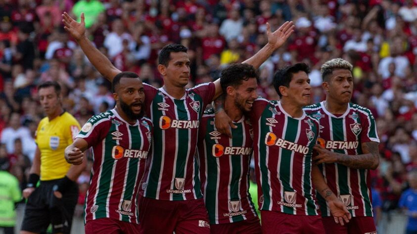 3º lugar: FLUMINENSE (48 pontos) - 27 jogos - Título: 3.6% / Libertadores: 97.6% / Sul-Americana: 2.4%