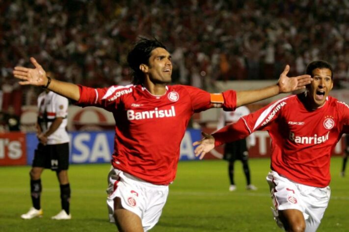 Internacional: 2 títulos (2006 e 2010) 