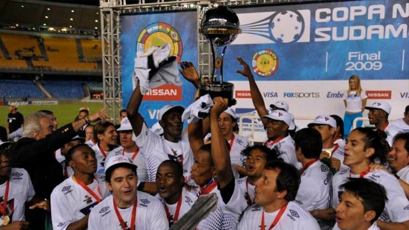 LDU (Equador) - Quantidade de títulos de Copa Sul-Americana: 1 conquista - Edição: 2009
