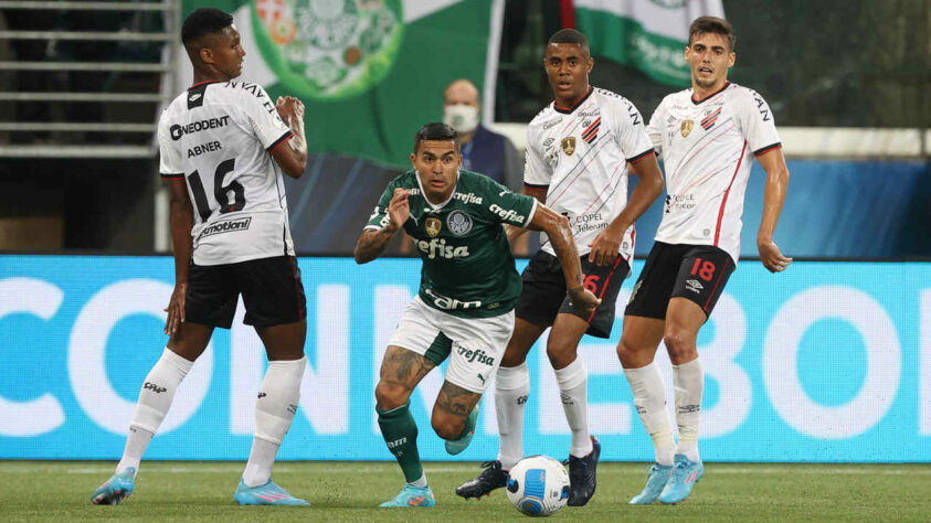 Palmeiras x Athletico-PR - 2022 - Recopa - Campeão: Palmeiras - Placar agregado: 4 a 2