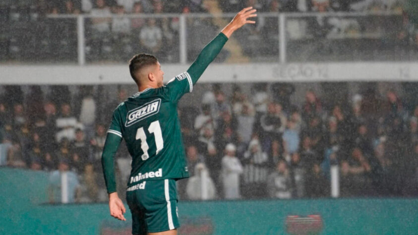 9° - Goiás (50 pontos - Atualmente: 37 pontos) / Como foi no fim do 1º turno: Botafogo 1 x 2 Goiás; Fortaleza 1 x 1 Goiás; Goiás 1 x 1 Ceará; Goiás 1 x 2 Internacional; Corinthians 1 x 0 Goiás; Goiás 1 x 0 Cuiabá; América-MG 1 x 0 Goiás; Goiás 2 x 1 Athletico-PR; Juventude 0 x 0 Goiás, Goiás 2 x 3 Fluminense e São Paulo 3 x 3 Goiás.