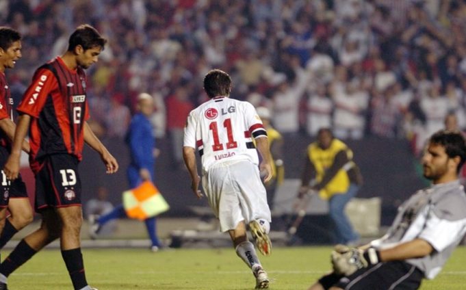 São Paulo x Athletico-PR - 2005 - Libertadores - Campeão: São Paulo - Placar agregado: 5 a 1