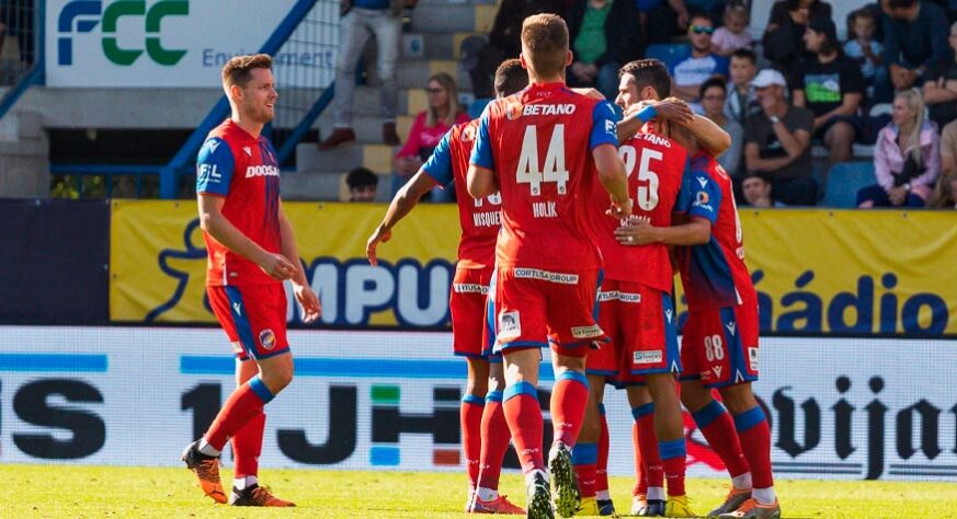 POTENCIAL LANTERNA DE GRUPO: Vitoria Plzen (República Tcheca) - Está no grupo C ao lado de Barcelona, Bayern de Munique e Inter de Milão.