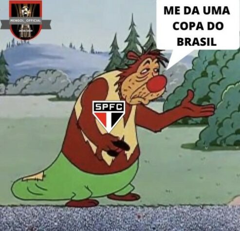 Zoeira liberada! Torcedores fazem memes com provocações ao São Paulo após eliminação para o Flamengo.