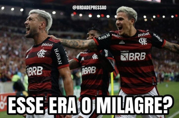 A Gazeta  Rivais não perdoam e redes ficam recheadas de memes após  eliminação do Flamengo; confira