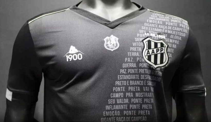 Terceira camisa da Ponte Preta / Fornecedora de material esportivo: 1900 (marca própria)