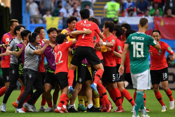 Alemanha 0 x 2 Coreia do Sul - 2018 - A eliminação precoce da Alemanha aconteceu com dois gols da Coreia do Sul nos acréscimos do segundo tempo. O time alemão acabou na lanterna do seu grupo.
