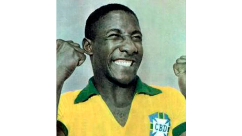 Djalma Santos - Posição: lateral-direito - Quantidade de participações em Copas: 4 (1954, 1958, 1962 e 1966)