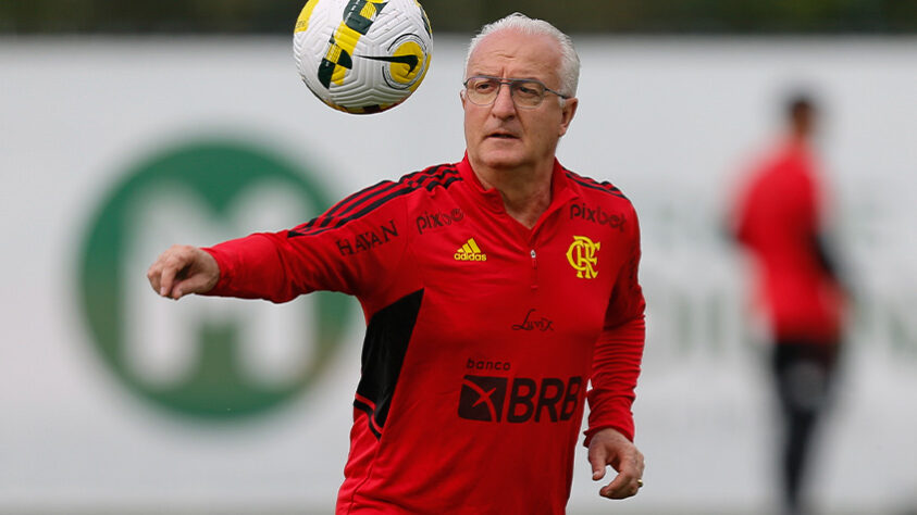 Dorival Júnior - 43 jogos (26 vitórias, 8 empates e 9 derrotas) - 66% de aproveitamento