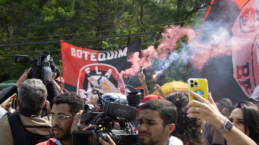 Aos poucos, sinalizadores começaram a aparecer no Ninho