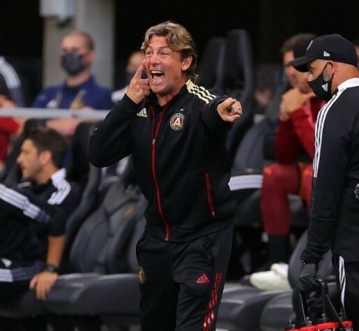 Gabriel Heinze (Argentina) - 43 anos de idade - Estava começando no Atlanta United. Porém, isso ocorreu, e o ex-atacante quase foi mandado embora do Atlanta United, no dia 18/07/2021