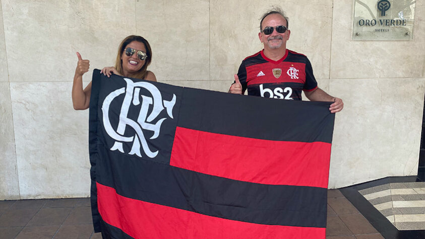 Muitas famílias estão em Guayaquil para acompanhar a final da Libertadores entre Flamengo e Athletico.