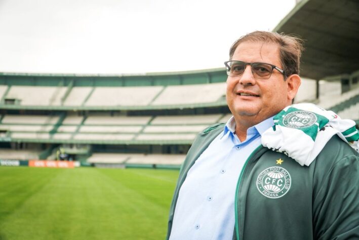 14º lugar - Guto Ferreira, 57 anos, Goiás - 3 meses e 28 dias.