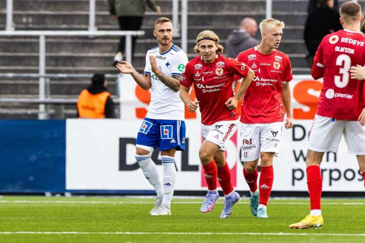 23º - Kalmar FF (Suécia) - Média de passes realizados por jogo: 624 - Taxa de acerto: 87,5%