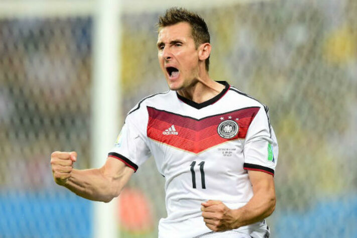 Miroslav Klose (Alemanha): 4 Copas do Mundo (2002, 2006, 2010 e 2014).