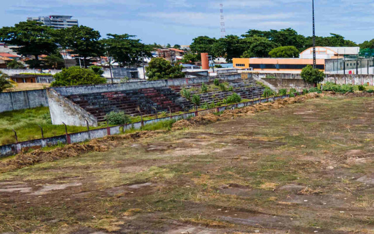 GALERIA: Veja imagens do Estádio da Pajuçara atualmente