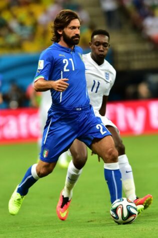 Andrea Pirlo - Copa de 2014 (Brasil): a participação italiana nesse mundial faz parte da extensa lista de vexames recentes da seleção. Em um grupo com Inglaterra, Uruguai e Costa Rica, os tetracampeões viram a equipe latina se classificar para as oitavas de final em seu lugar. 