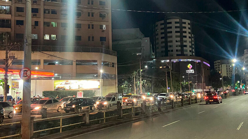 Festa da torcida do Flamengo parou o Rio de Janeiro.