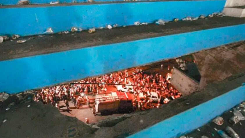  Em 2007, uma parte da arquibancada superior da Arena Fonte Nova acabou cedendo durante o jogo entre Bahia x Vila Nova. Essa foi a maior tragédia dentro de um estádio brasileiro.