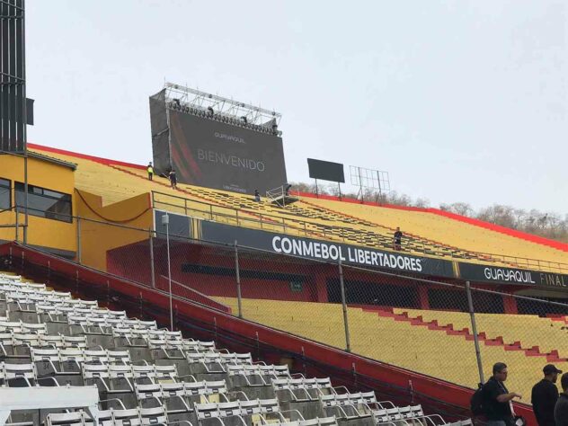 O Monumental recebeu um investimento próximo a 4 milhões de dólares para receber a final da Libertadores de 2022.