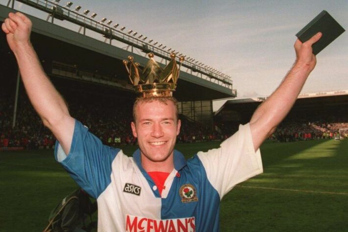 4º lugar: Alan Shearer - pelo Blackburn Rovers na temporada 1995/96 - 31 gols