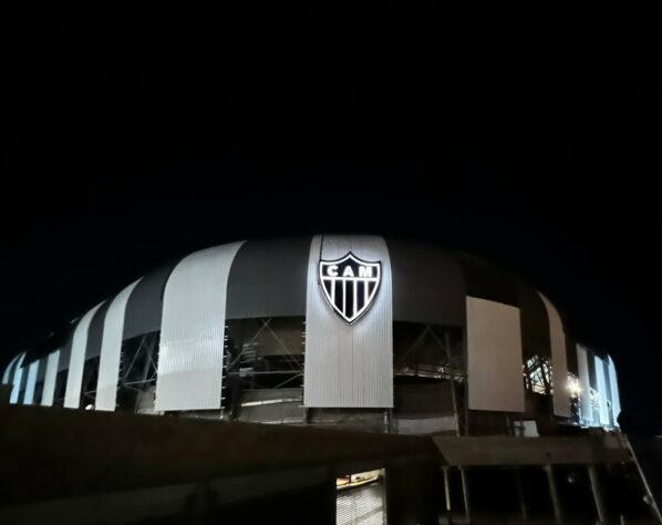 O torcedor do Atlético Mineiro está cada vez mais próximo de conhecer sua nova casa. Faltam pouco menos de cinco meses para o primeiro evento do BH Festival, que vai inaugurar a Arena MRV. Confira fotos do andamento das obras do novo estádio do Galo: