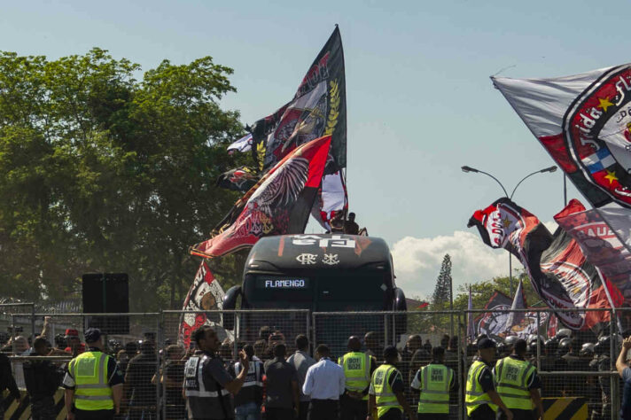 Torcida do Flamengo fez festa no AeroFla.