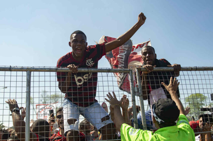 Torcida do Flamengo fez festa no AeroFla.