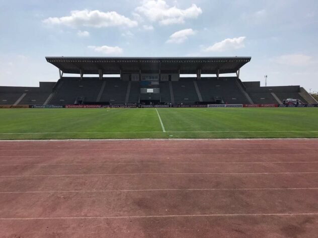 O estádio  Christian Ramirez Betancourt, em que o Athletico faz sua preparação, é do Guayaquil City, clube que foi adquirido pelo City Group em 2017.