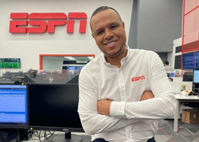 O ex-atacante Luís Fabiano virou comentarista dos canais ESPN e Star+. O ídolo do São Paulo e centroavante da Seleção Brasileira na Copa do Mundo de 2010 atuará nos programas jornalísticos do canal, com destaque para o Resenha ESPN, e na cobertura da Copa do Mundo do Qatar. A novidade foi anunciada em 21 de outubro.