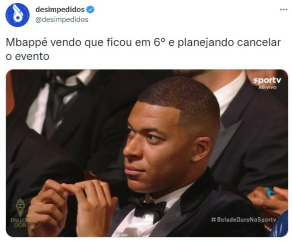 Redes sociais bombam com memes durante cerimônia de entrega da Bola de Ouro.