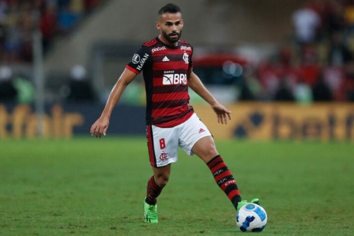 11º - Thiago Maia (25 anos) - posição: volante - clube: Flamengo - Valor de mercado: 5,5 milhões de euros (R$ 28,7 milhões)